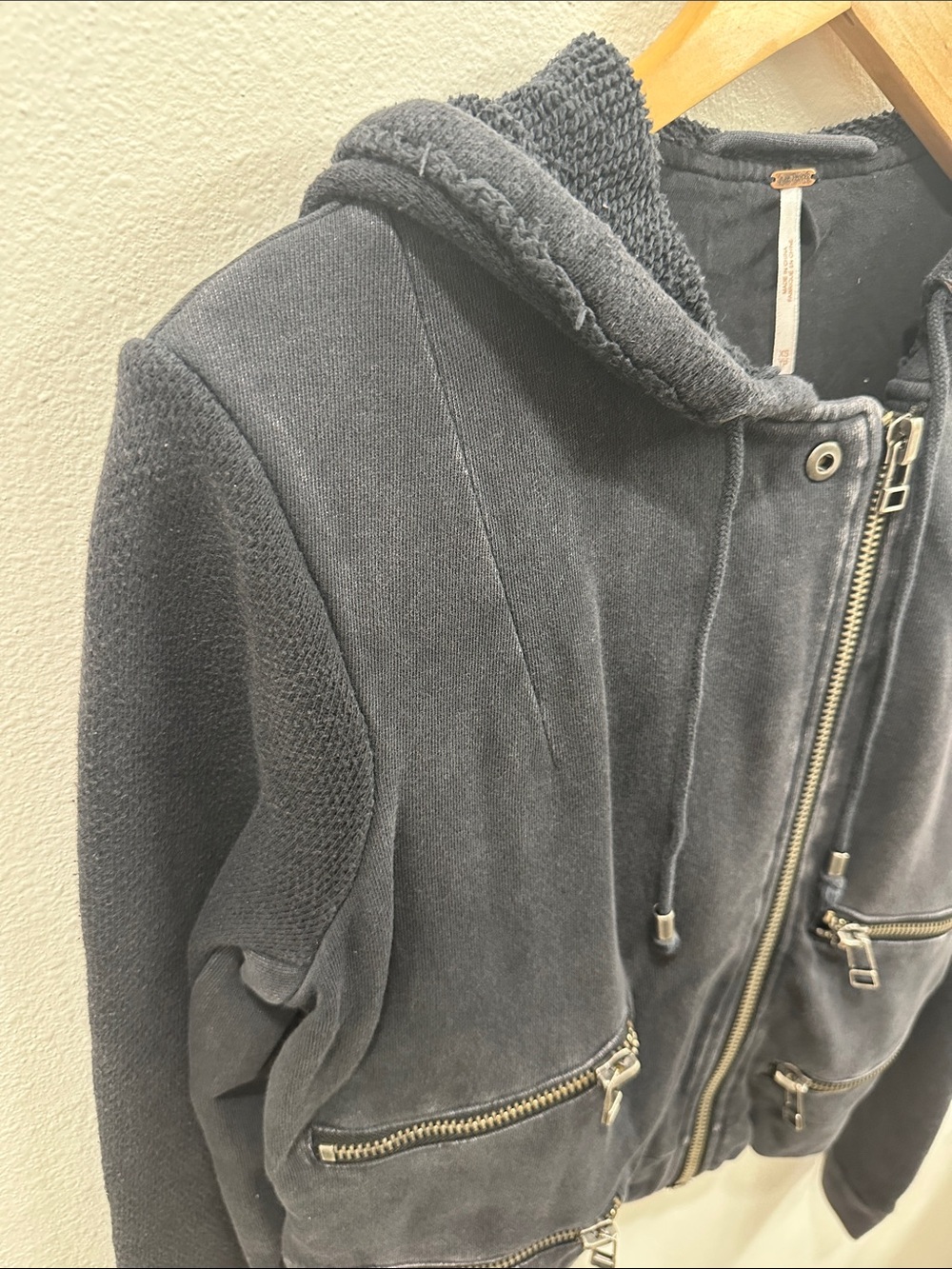 Free People Grungy Black Hooded Moto Jacket with Zip Pockets - XS - Picture 6 of 10